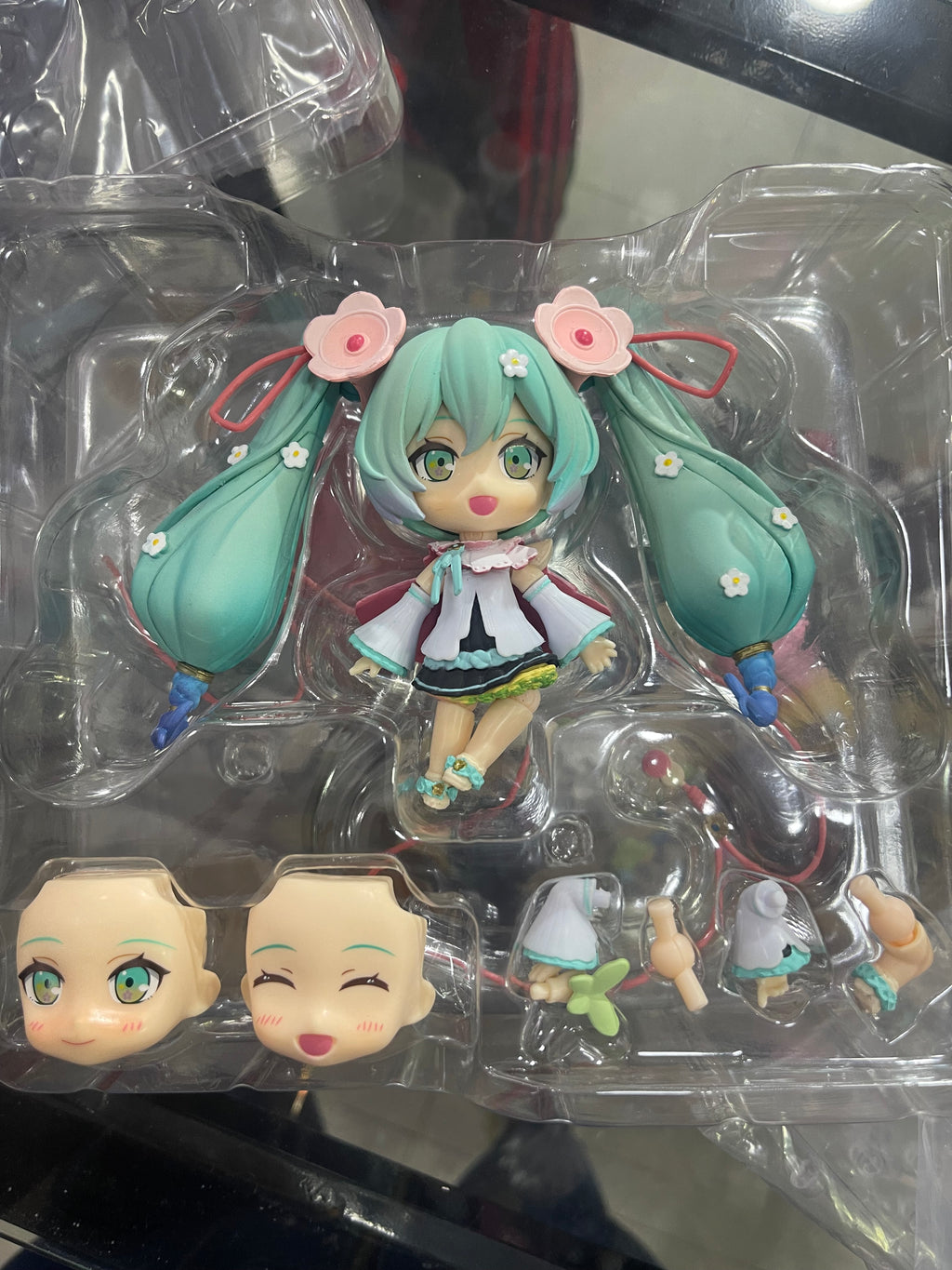 HATSUNE MIKU